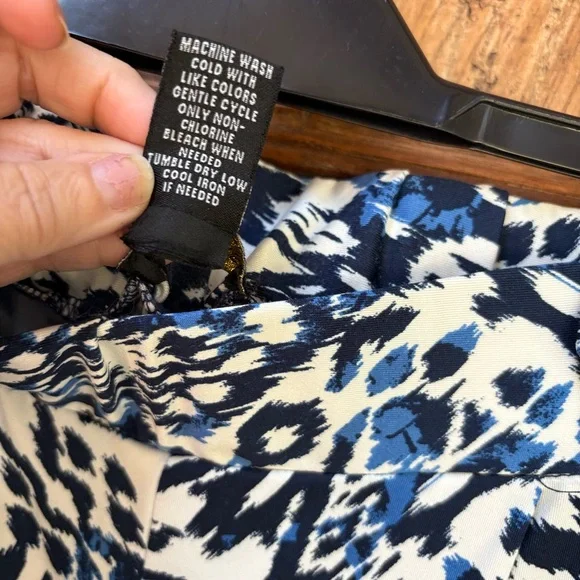 Robert Louis Navy and Cream Abstract Pants - Picture 3 of 6